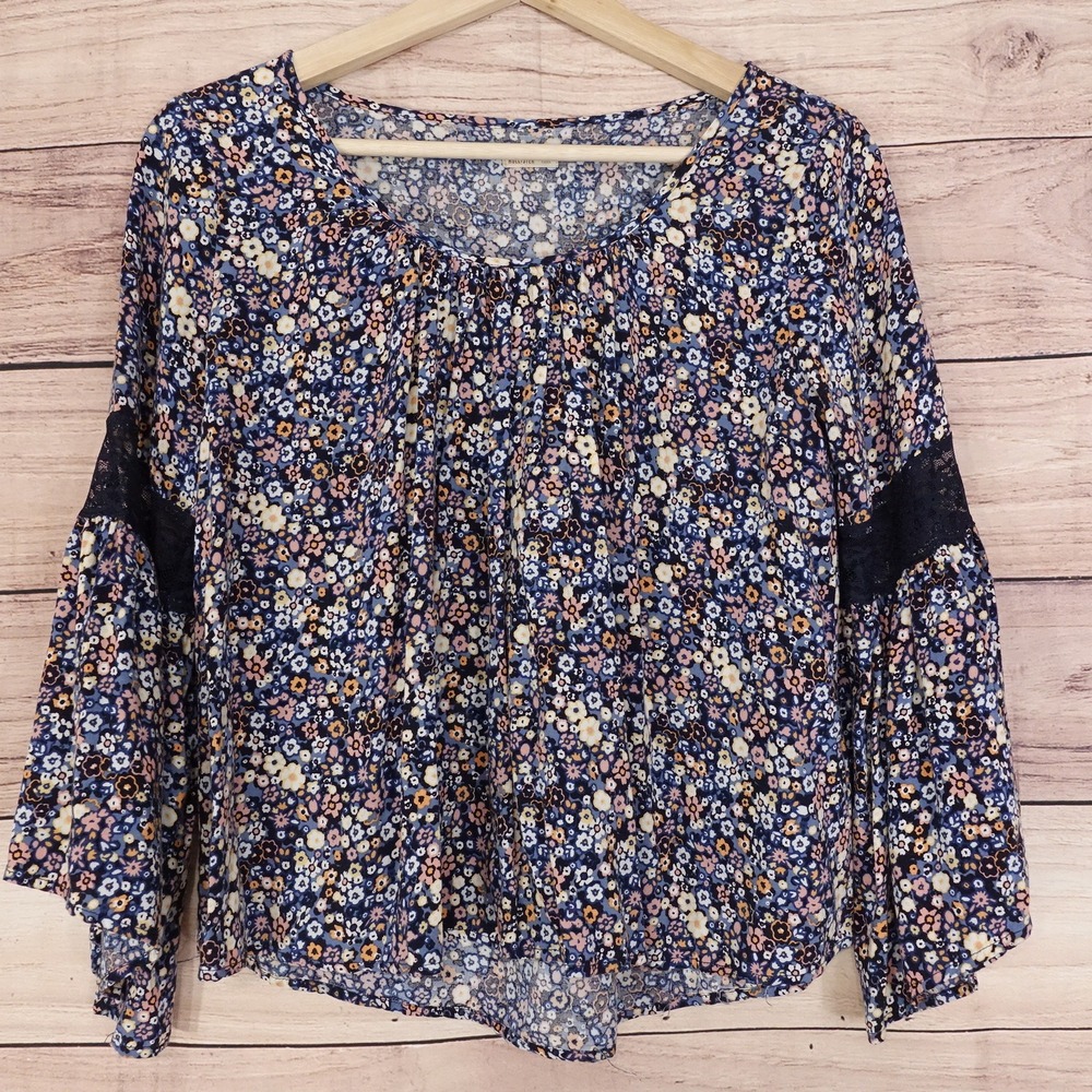 HOLLISTER FLORAL LONG SLEEVE 100% VISCOSE TOP WOMENS SIZE S SMALL